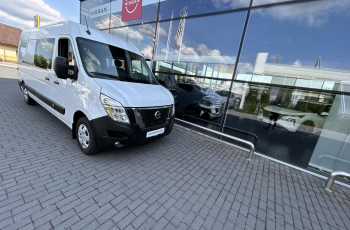 Nissan Interstar