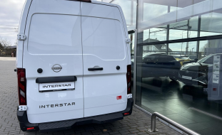 Nissan Interstar