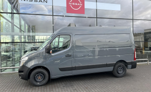 Nissan NV400