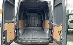 Nissan NV400