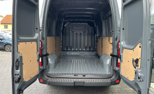 Nissan NV400