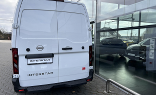 Nissan Interstar
