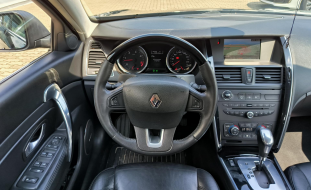 Renault Latitude