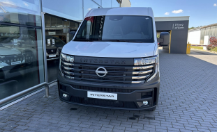 Nissan Interstar