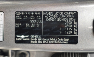 Genesis G70