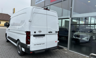 Nissan Interstar