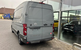 Nissan Interstar
