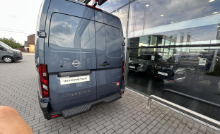 Nissan Interstar